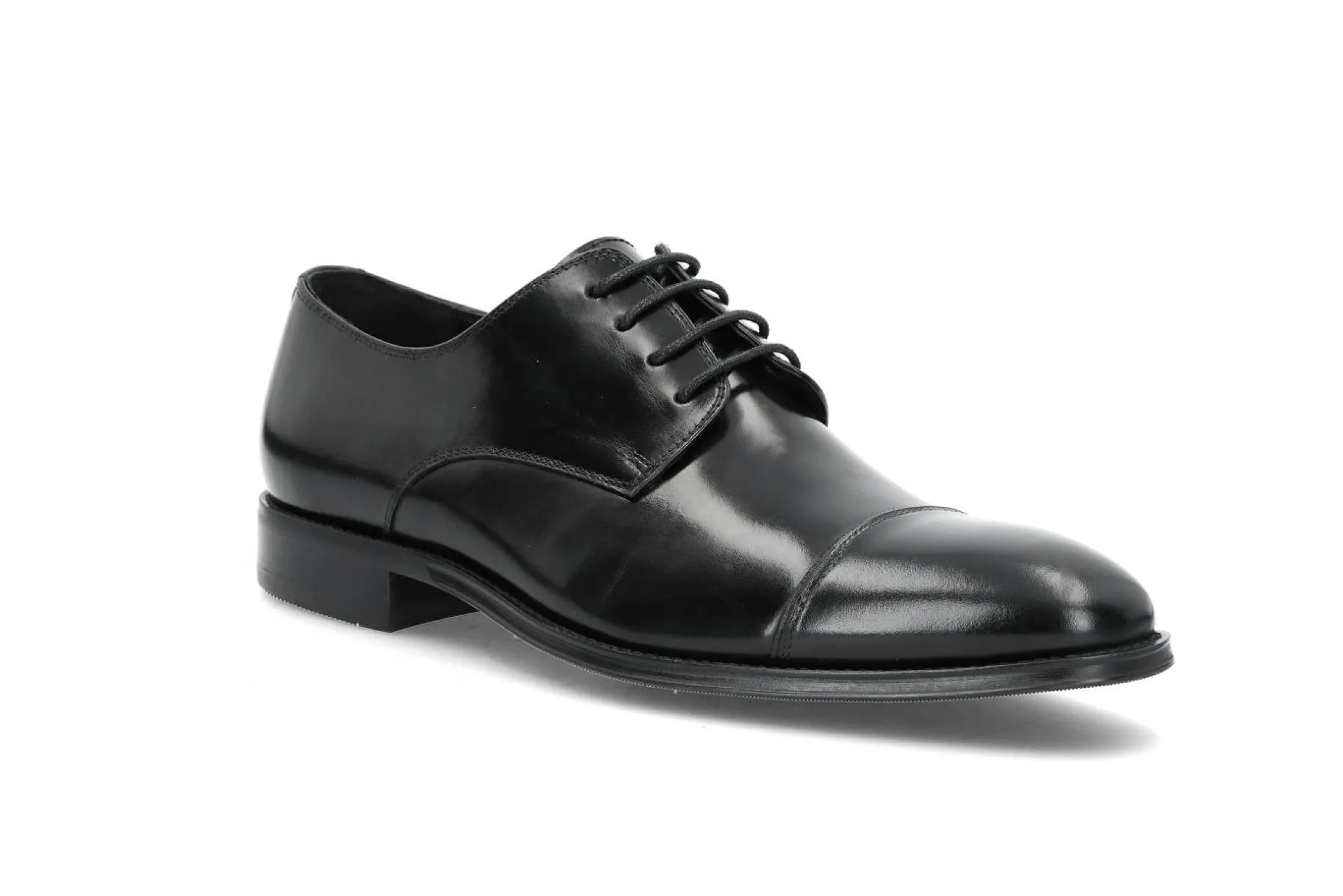 Elegant dressko i skinn
