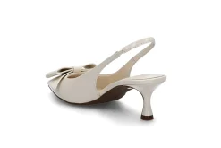 Elegant slingback pumps