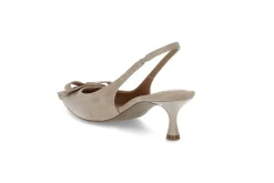 Elegant slingback pumps