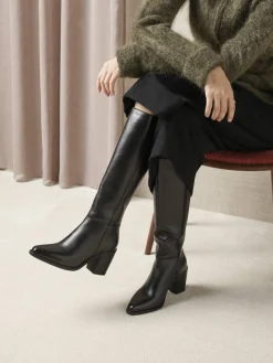 Elegant støvlett på hæl