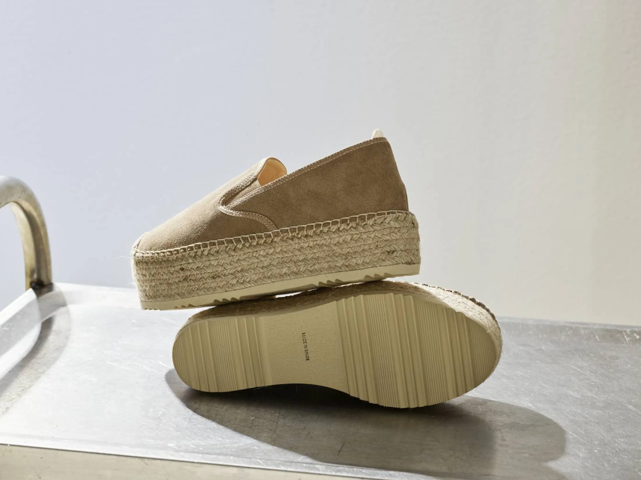 Espadrill i semsket skinn