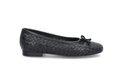 Interlace ballerina