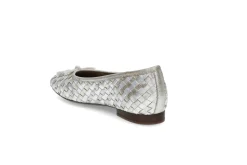 Interlace ballerina