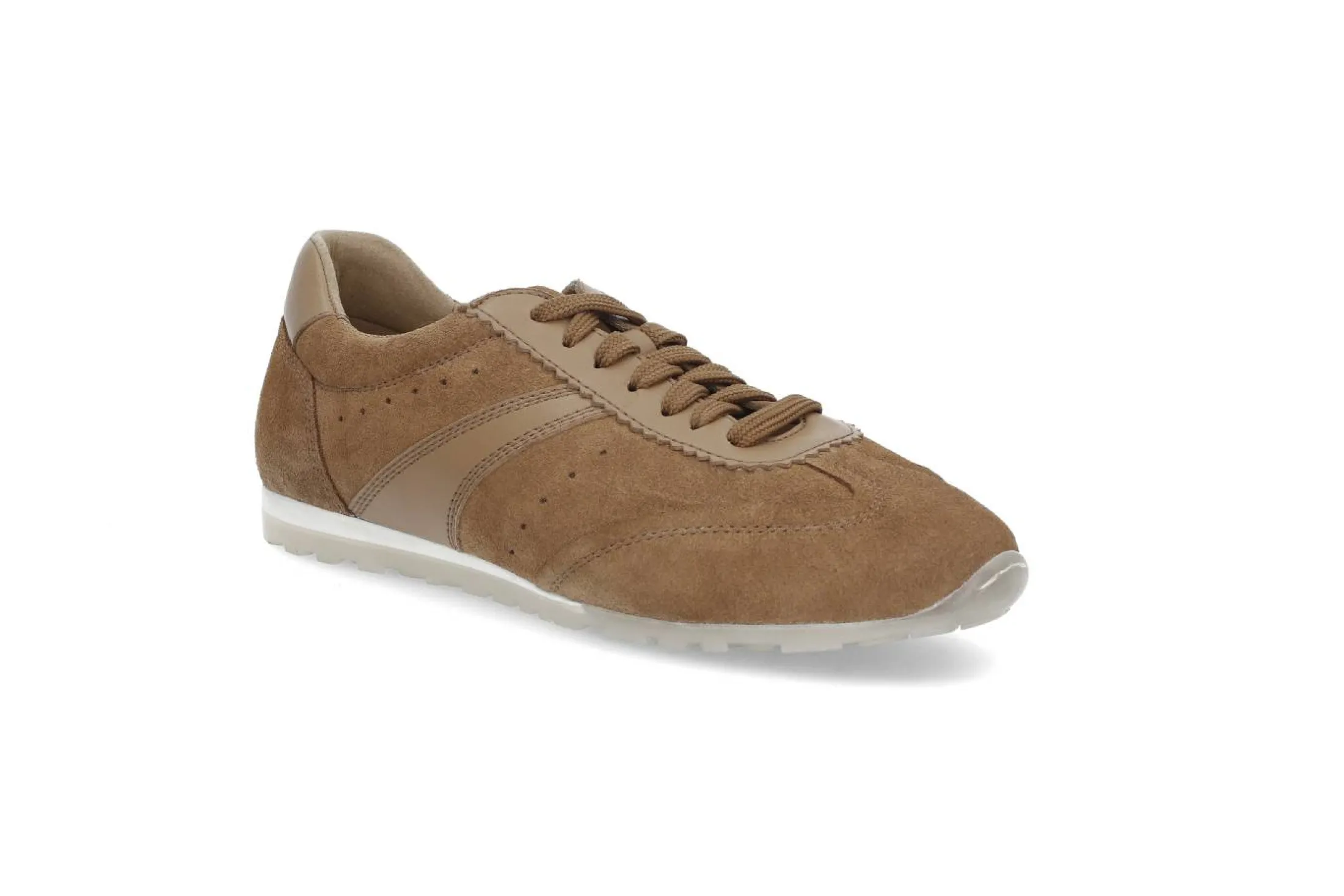 Low profile sneakers