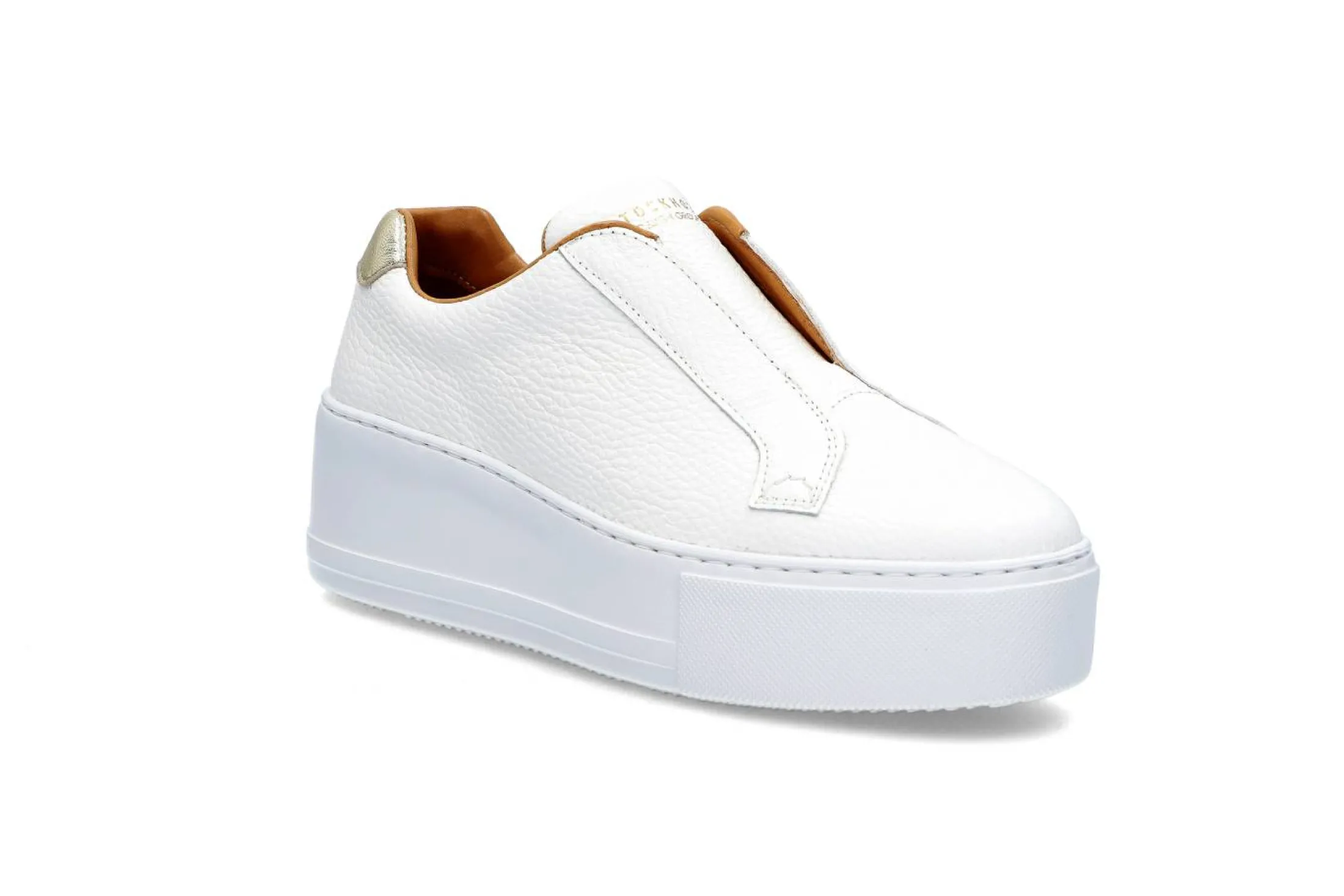 Platform sneakers