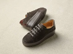 Platform sneakers