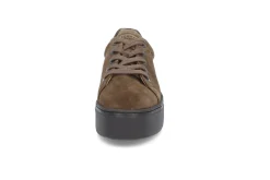 Platform sneakers