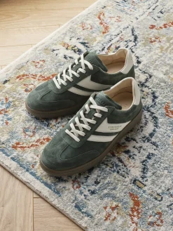 Retro cupsole sneaker