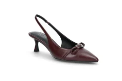 Slingback pumps