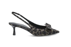 Slingback pumps