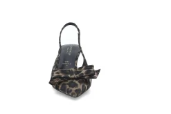 Slingback pumps