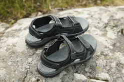 Sporty sandaler