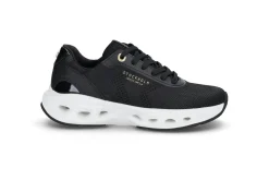 Sporty sneaker