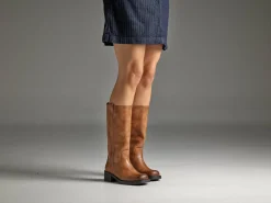 Trendy boots