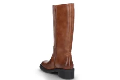 Trendy boots